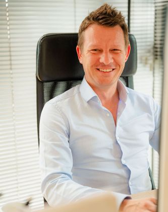 Portrait de Baptiste Philibert, fondateur d'Interactive Layer et expert Android