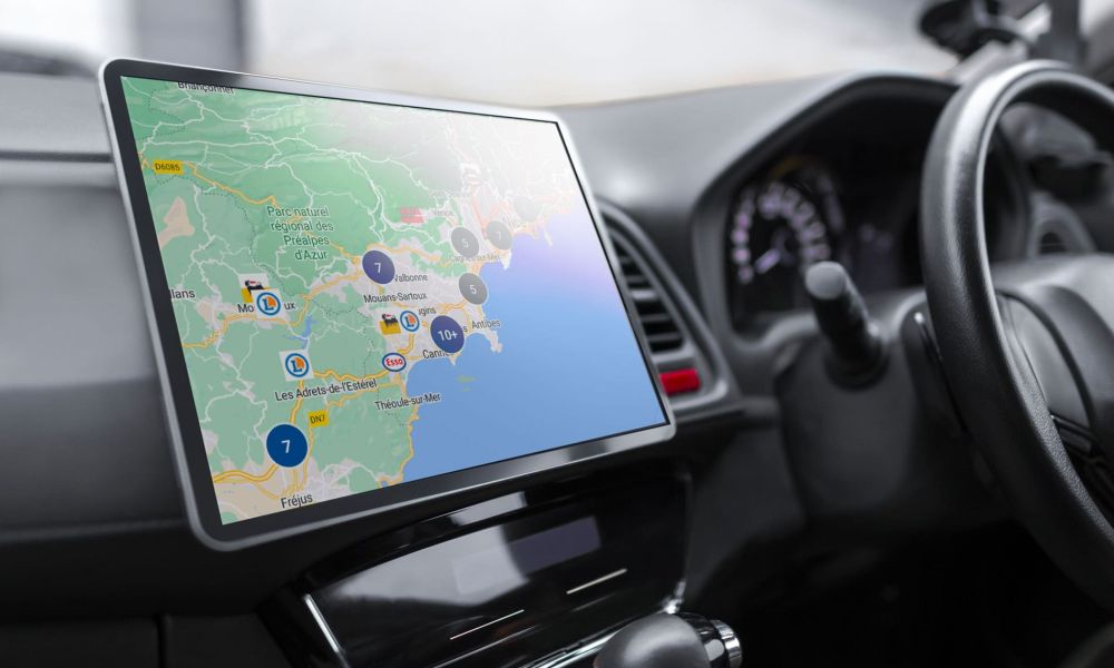 Application carte carburant du Groupe BTF affichée sur un écran de voiture